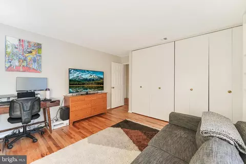 11540 Links Dr, Reston, VA 20190 photo 37