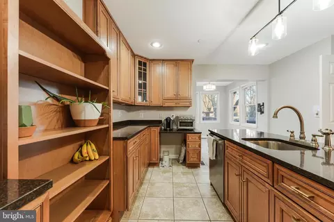 11540 Links Dr, Reston, VA 20190 photo 18