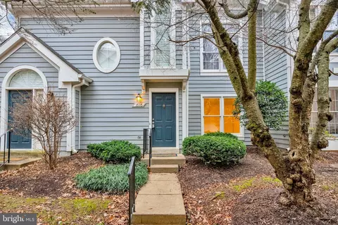 1516 Church Hill Pl, Reston, VA 20194