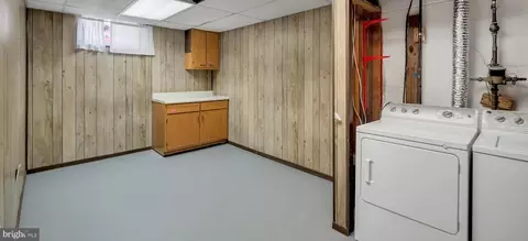 9012 Brook Ford Rd, Burke, VA 22015 photo 25