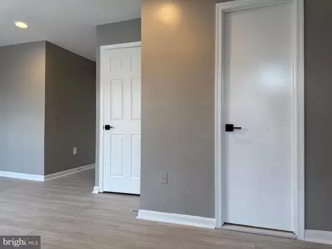 Entry Way - 9022 Rosewall Ct, Springfield, VA 22152 photo 30 of 38
