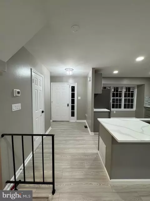 Entry Way - 9022 Rosewall Ct, Springfield, VA 22152 photo 2 of 38
