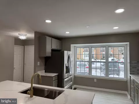 Kitchen - 9022 Rosewall Ct, Springfield, VA 22152 photo 12 of 21
