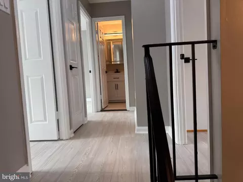 Entry Way - 9022 Rosewall Ct, Springfield, VA 22152 photo 22 of 38