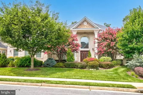 6604 Reserves Hill Ct, Annandale, VA 22003