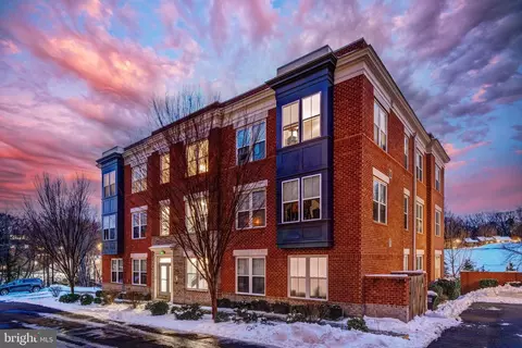 1951 Reston Valley Way #4, Reston, VA 20191