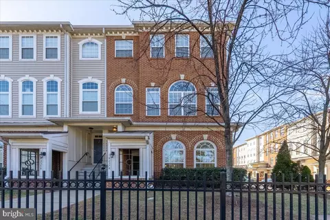 14237 A Saint Germain Dr #1, Centreville, VA 20121