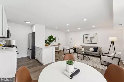 4335 Americana Dr, Annandale, VA 22003