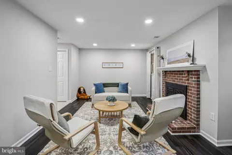8410 Millwood Dr, Springfield, VA 22152 photo 31