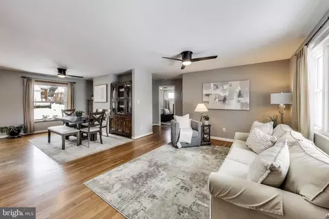 7112 Kerr Dr, Springfield, VA 22150 photo 9