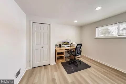 7112 Kerr Dr, Springfield, VA 22150 photo 23