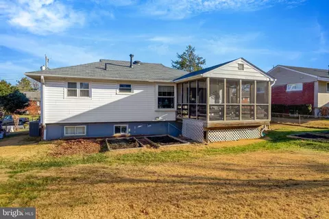 7112 Kerr Dr, Springfield, VA 22150 photo 41