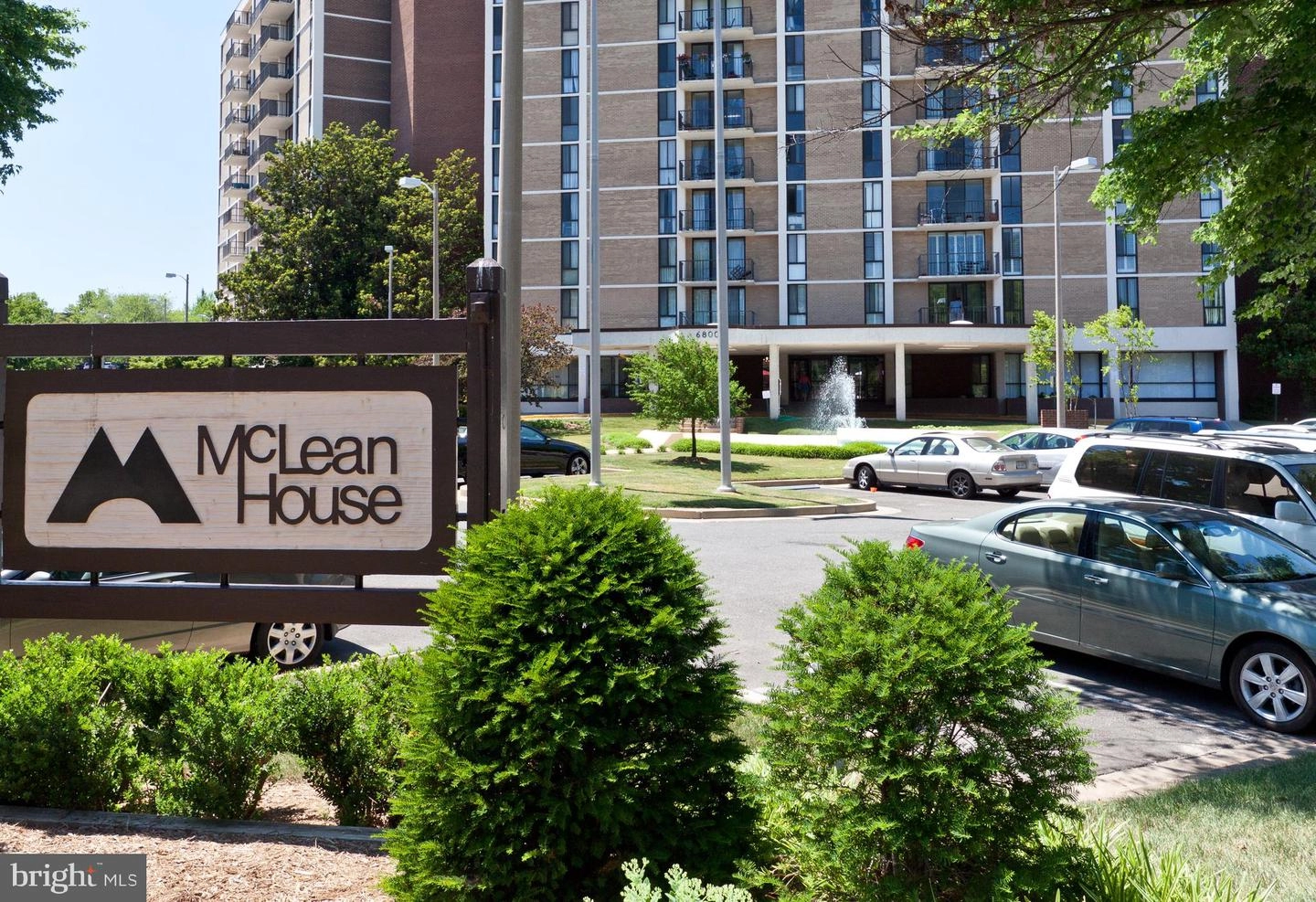 6800 Fleetwood Rd #320, Mclean, VA 22101 photo 2