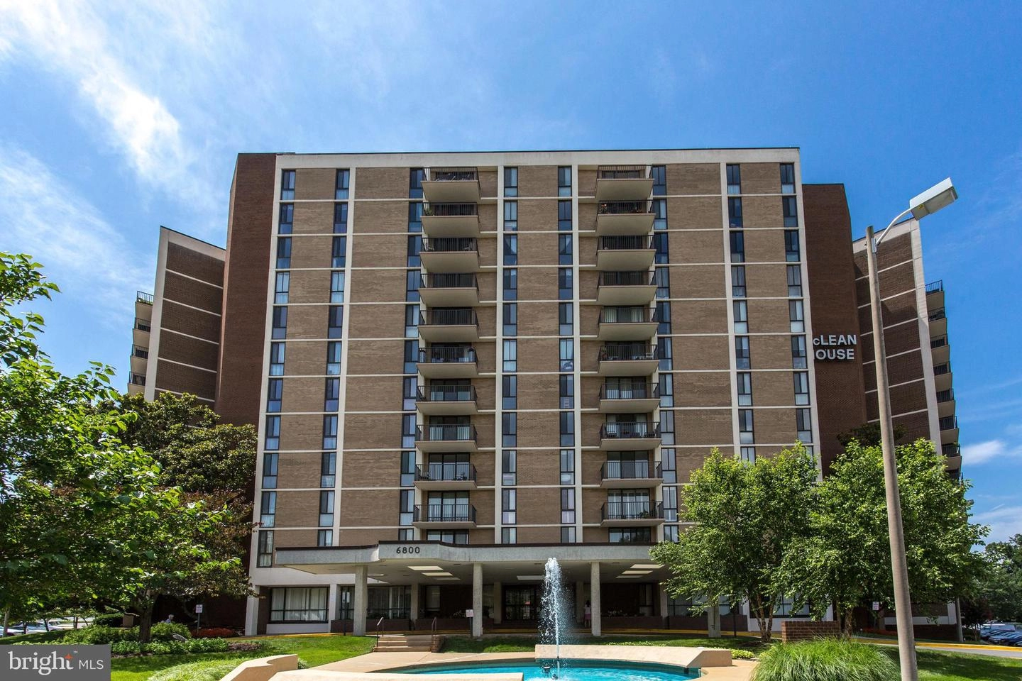6800 Fleetwood Rd #320, Mclean, VA 22101 photo 1