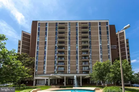 6800 Fleetwood Rd #320, Mclean, VA 22101