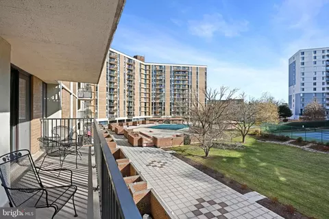 6800 Fleetwood Rd #320, Mclean, VA 22101 photo 35