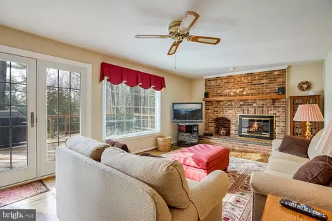 7866 Vervain Ct, Springfield, VA 22152 photo 5