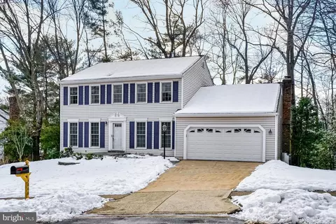 7866 Vervain Ct, Springfield, VA 22152
