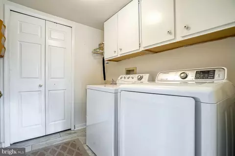 7866 Vervain Ct, Springfield, VA 22152 photo 10