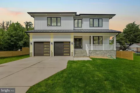4616 Columbia Rd, Annandale, VA 22003