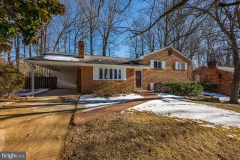 5617 Bellington Ave, Springfield, VA 22151 photo 3