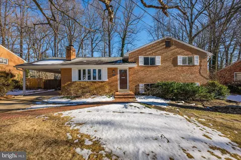 5617 Bellington Ave, Springfield, VA 22151 photo 2
