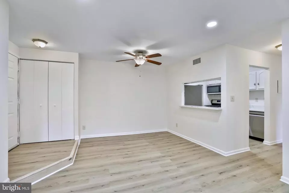Other - 5837 Cove Landing Rd #304, Burke, VA 22015 photo 2 of 8