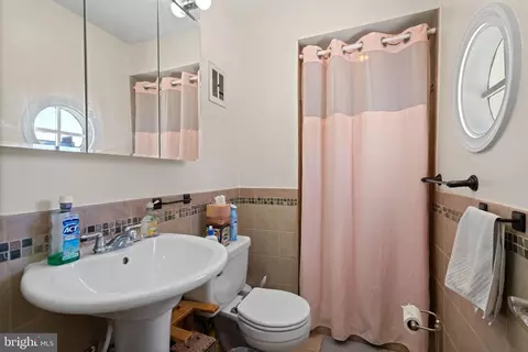 5934 Seabright Rd, Springfield, VA 22152 photo 22