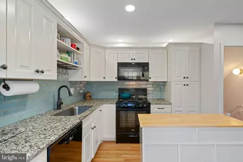 5934 Seabright Rd, Springfield, VA 22152 photo 15