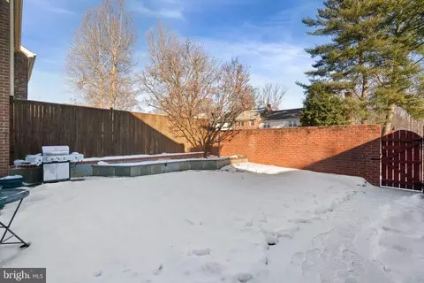 5934 Seabright Rd, Springfield, VA 22152 photo 7