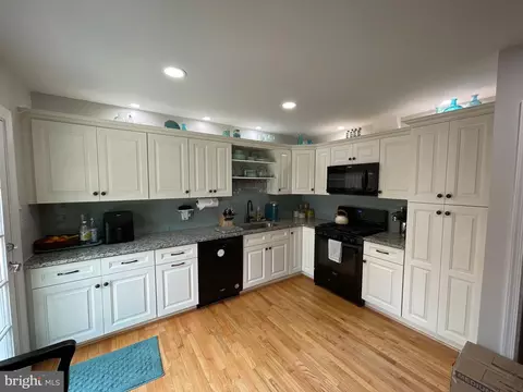 5934 Seabright Rd, Springfield, VA 22152 photo 17