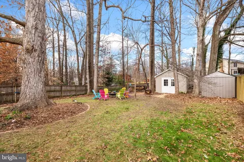 Exterior - 7932 Gambrill Ct, Springfield, VA 22153 photo 9 of 19