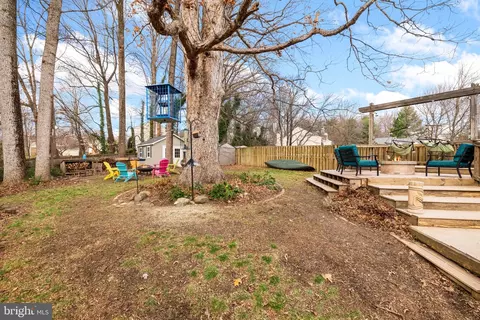 Exterior - 7932 Gambrill Ct, Springfield, VA 22153 photo 10 of 19
