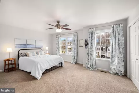 Bedroom - 7932 Gambrill Ct, Springfield, VA 22153 photo 4 of 5