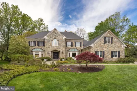 938 Douglass Dr, Mclean, VA 22101