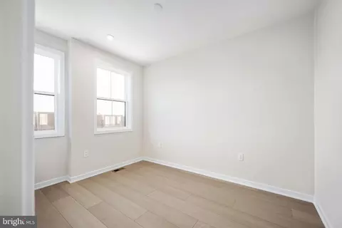4767 Sully Point Ln, Chantilly, VA 20151 photo 10