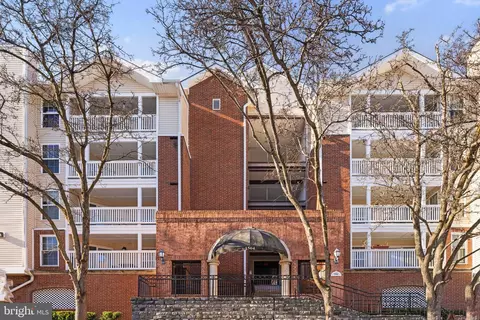 1504 Lincoln Way #431, Mclean, VA 22102