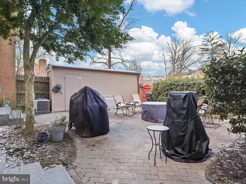 8408 Willow Forge Rd, Springfield, VA 22152 photo 16
