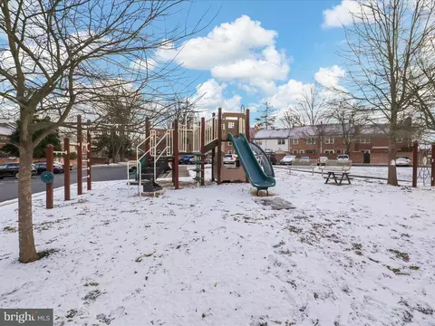 8408 Willow Forge Rd, Springfield, VA 22152 photo 35