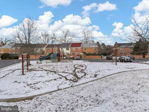 8408 Willow Forge Rd, Springfield, VA 22152 photo 38
