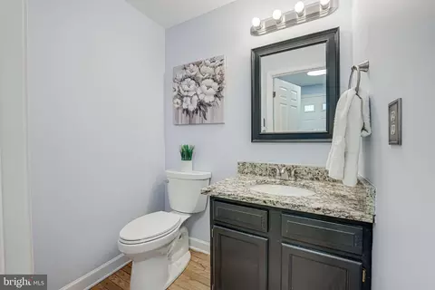 Bath - 8906 Gutman Ct, Springfield, VA 22153 photo 1 of 5