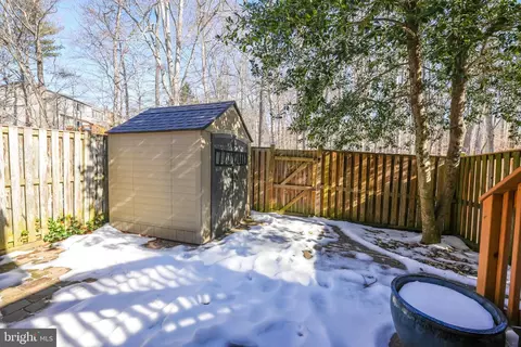 Exterior - 8906 Gutman Ct, Springfield, VA 22153 photo 3 of 6