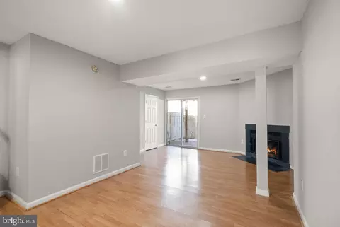 2448 Ridgehampton Ct, Reston, VA 20191 photo 28