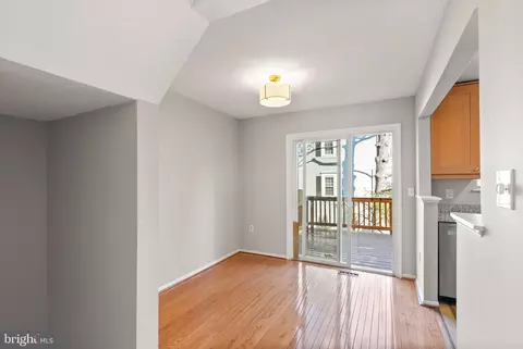 2448 Ridgehampton Ct, Reston, VA 20191 photo 6