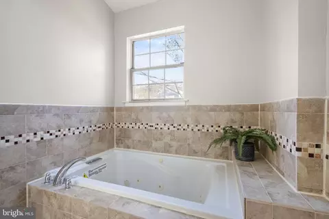 2448 Ridgehampton Ct, Reston, VA 20191 photo 22