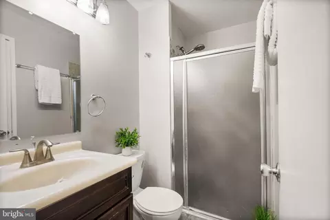 2448 Ridgehampton Ct, Reston, VA 20191 photo 29