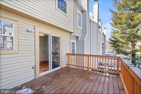 2448 Ridgehampton Ct, Reston, VA 20191 photo 14
