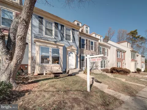 7496 Laurel Oak Ct, Springfield, VA 22153 photo 3