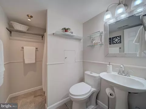 7496 Laurel Oak Ct, Springfield, VA 22153 photo 34