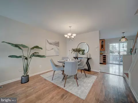 7496 Laurel Oak Ct, Springfield, VA 22153 photo 12